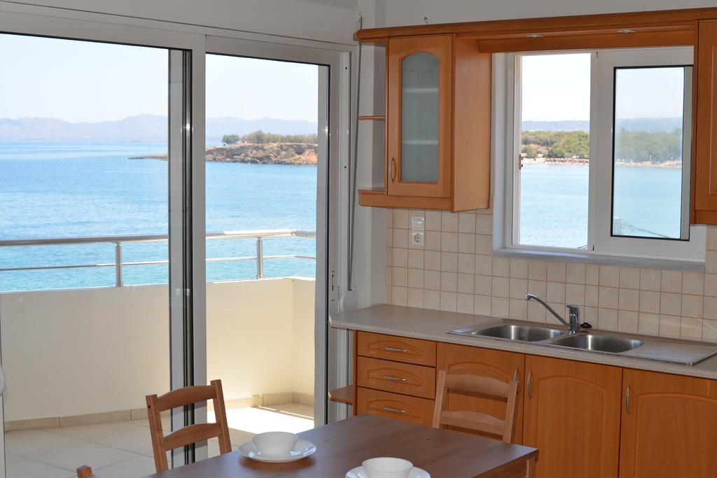 Kalamaki Apartments エクステリア 写真
