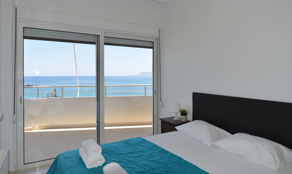 Kalamaki Apartments エクステリア 写真